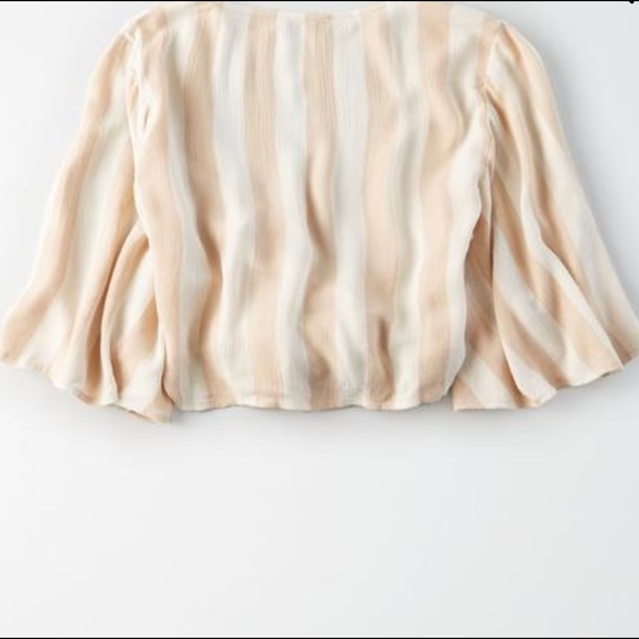 NWT American Eagle Striped Front Tie Blouse. Size Medium - Picture 5 of 9